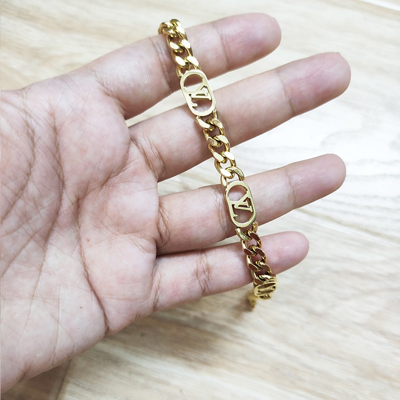 Lắc Tay Dây Xích Titan Ko Đen TT 3762