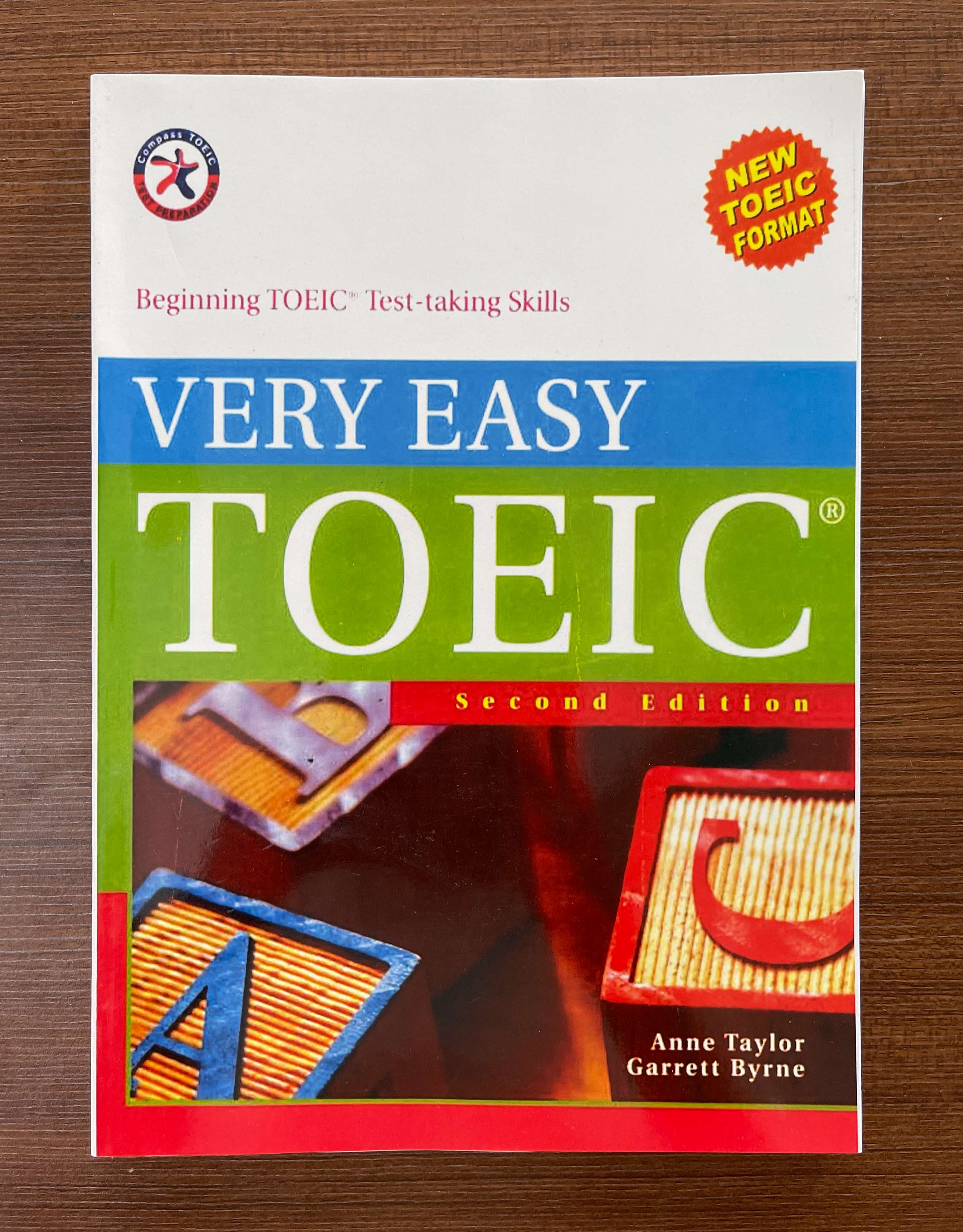 Sách Very Easy TOEIC, file nghe được gửi qua mail