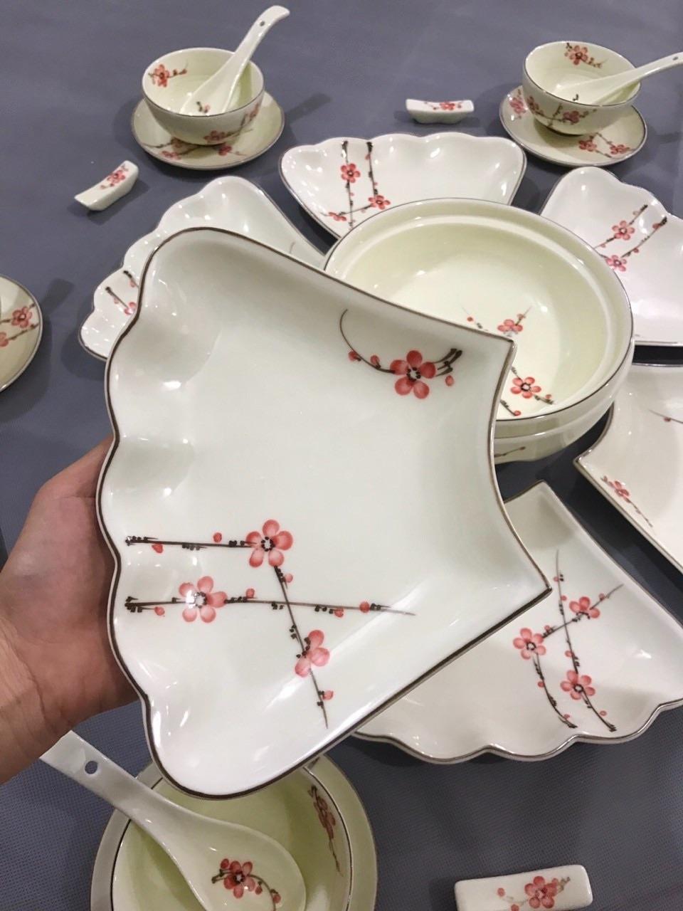 Set đĩa hoa mặt trời gốm sứ Bát Tràng vẽ đào đỏ
