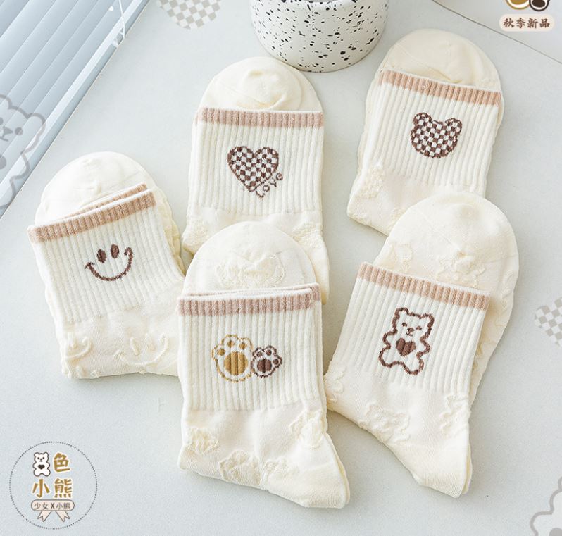 Set 5 Đôi Tất Vớ Nữ Cao Cổ Mix Gấu Caro