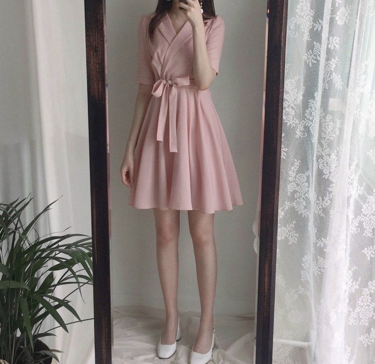 Đầm vest hồng thắt nơ