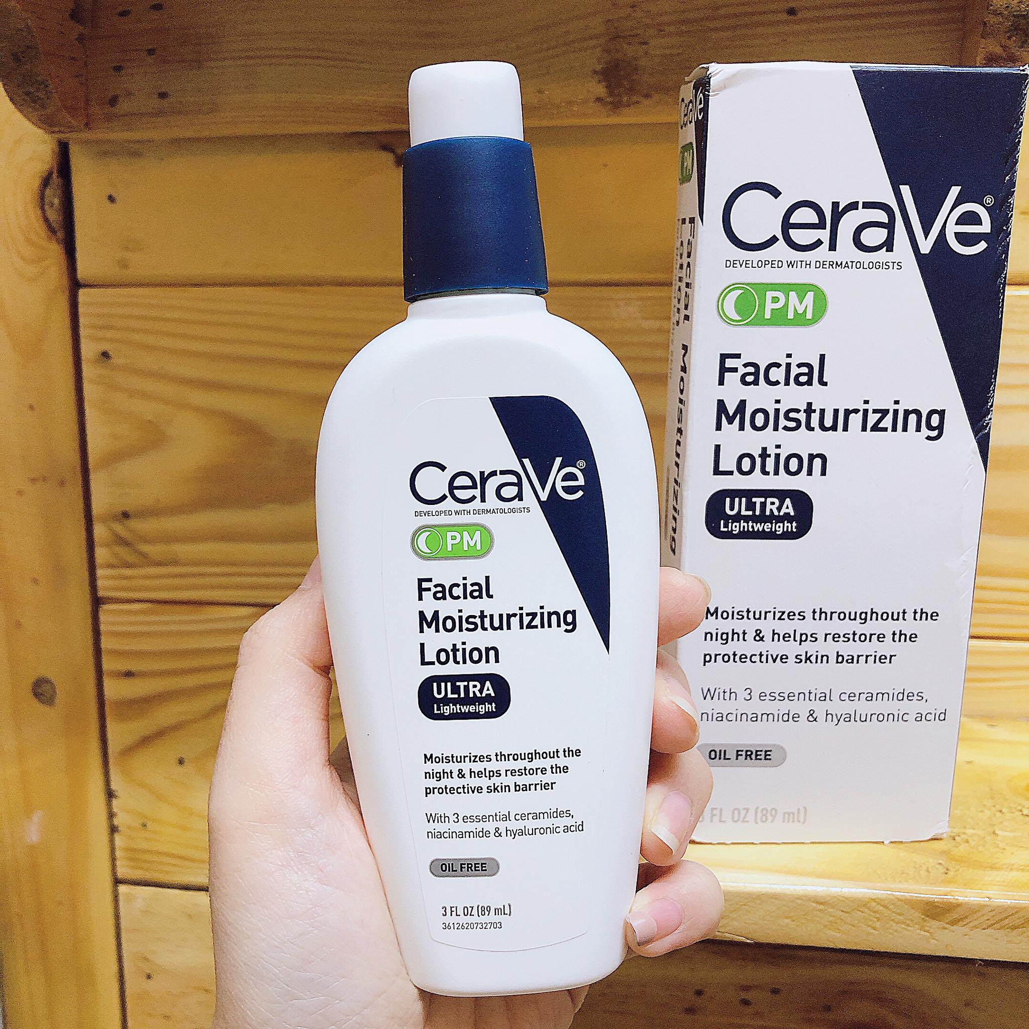CeraVe Facial Moisturizing Lotion PM