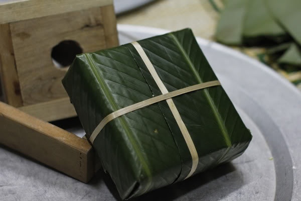 Khuôn làm bánh chưng bằng gỗ Dragon