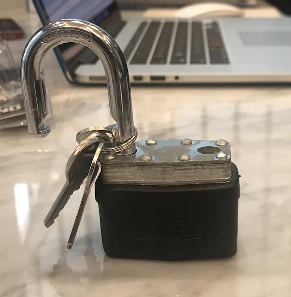 Ổ khóa chống trộm OnGuard 8102
