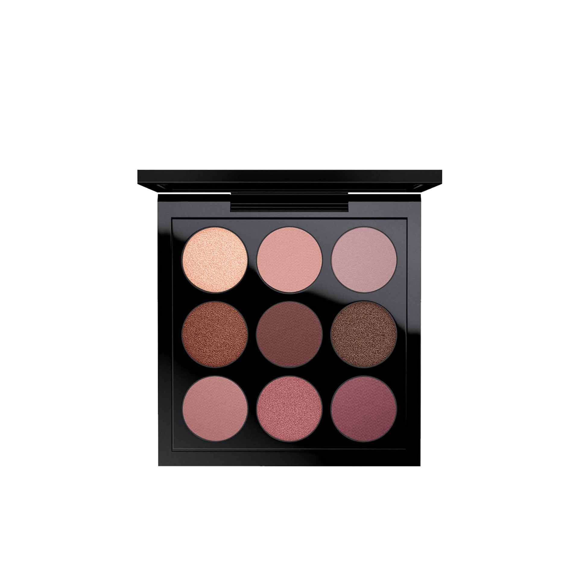 Bảng phấn mắt 9 ô với kết cấu mềm mại dễ tán và lên màu chuẩn, chân thật MAC Eye Shadow X 9 5.85g