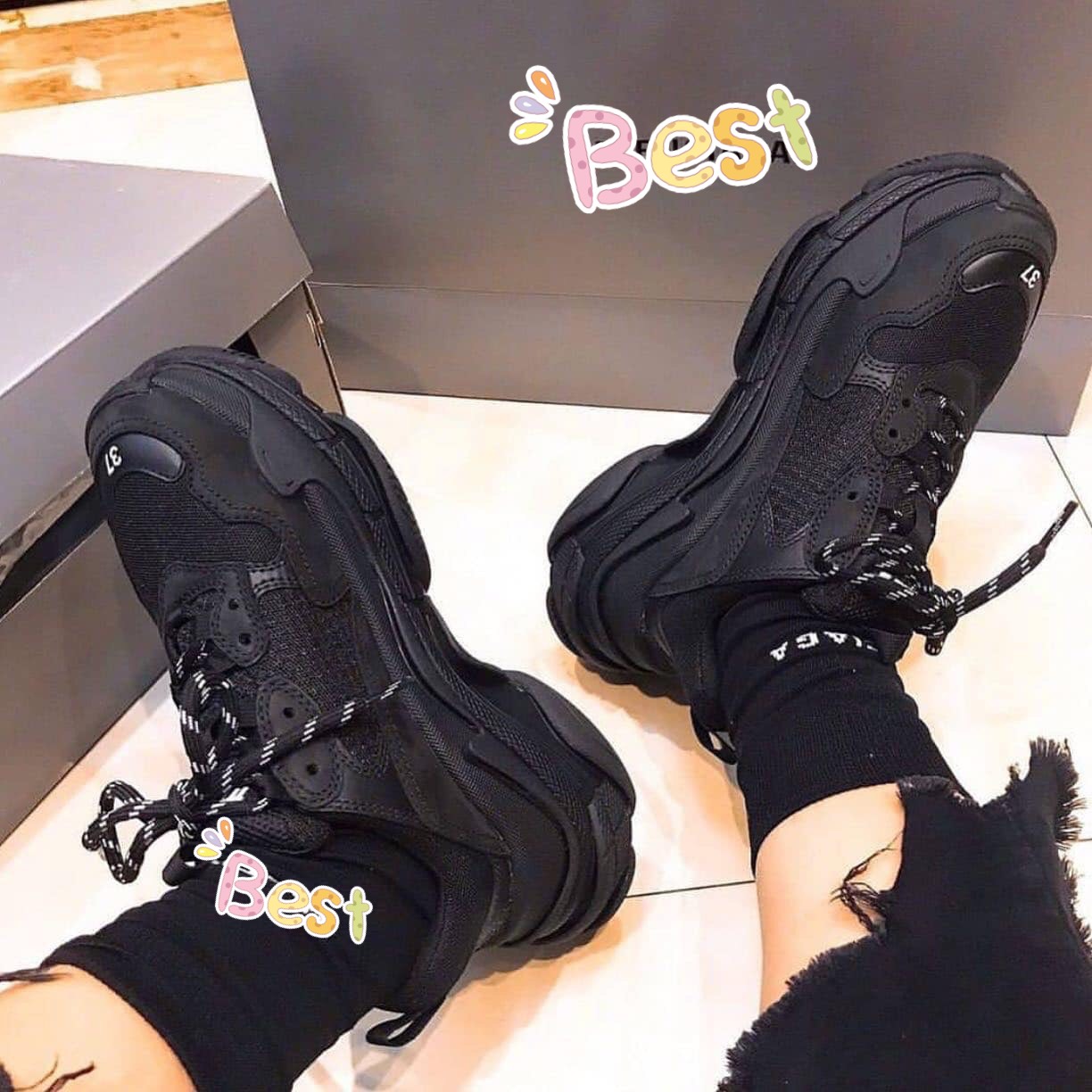 Giày Sneaker đế phân tầng Triple S màu đen Nam nữ (Full box)