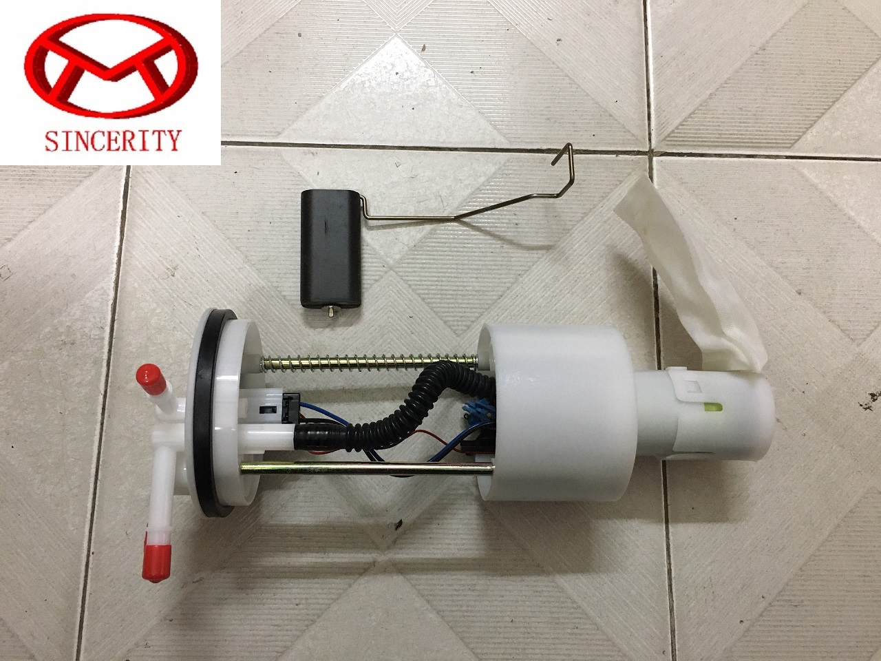 Cụm bơm xăng Dongben 870