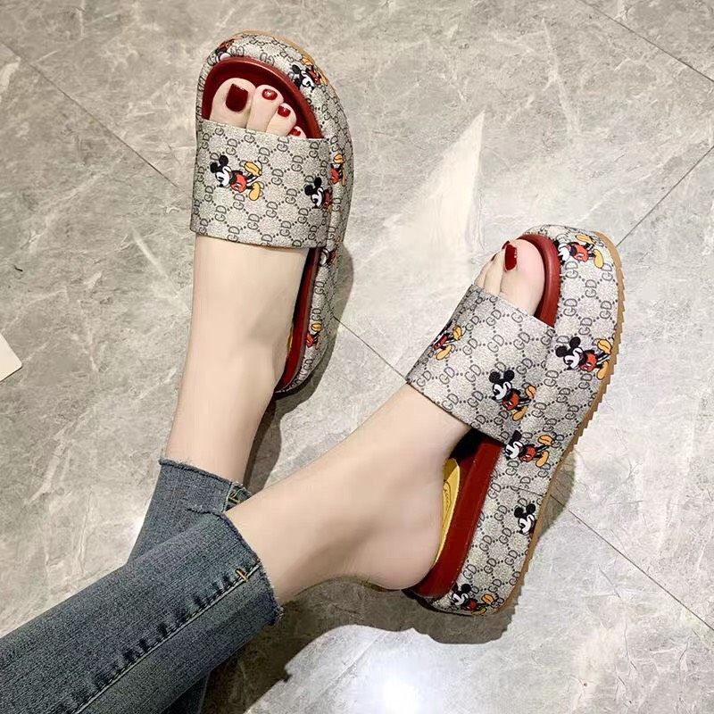 dép bánh mỳ mickey hàng quãng châu