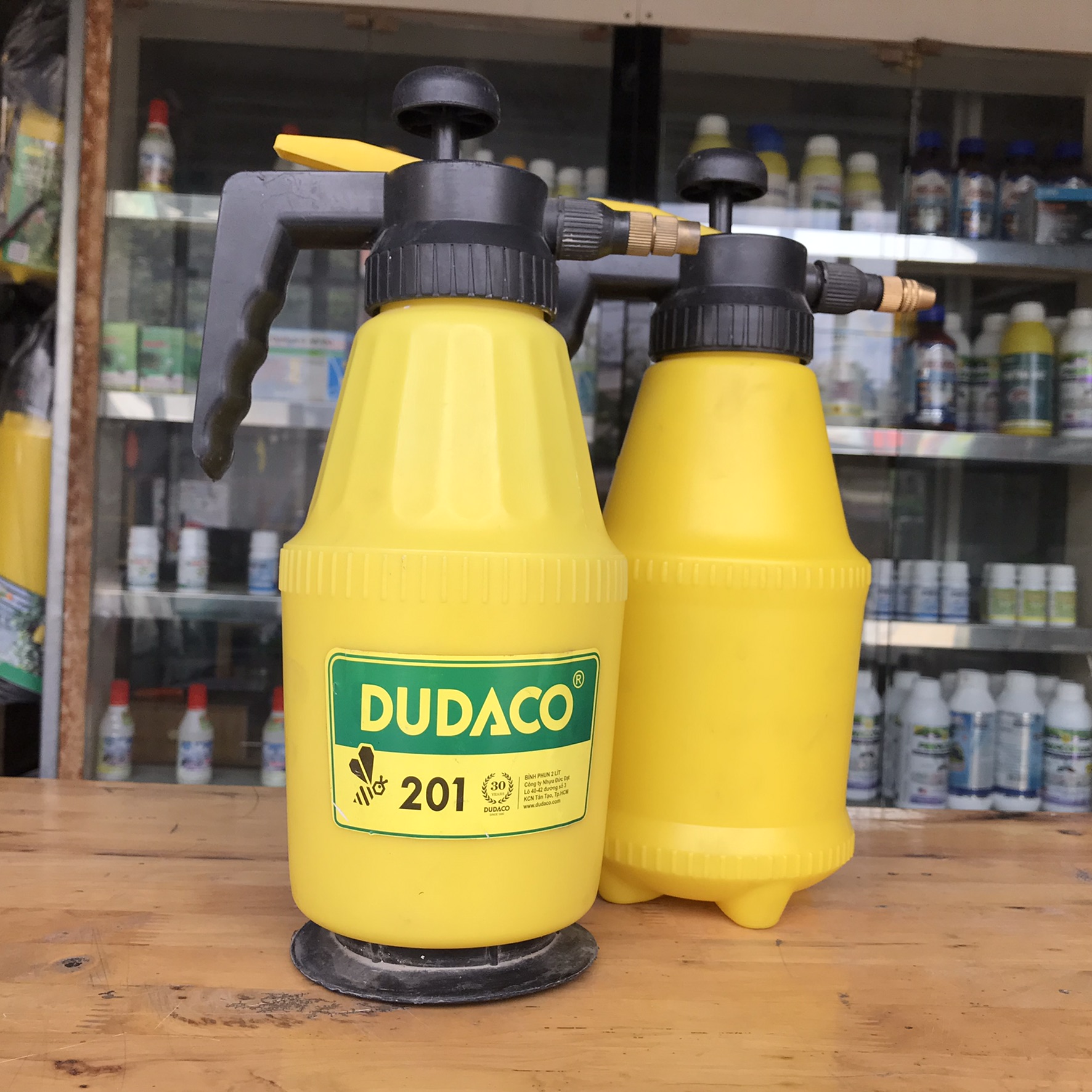 Bình xịt cầm tay DUDACO 1 lít, 2 lít