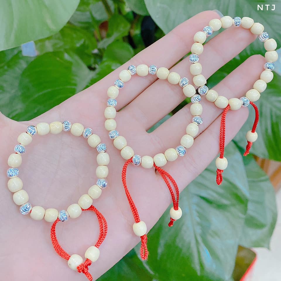 Vòng dâu mix bi bạc cho bé yêu