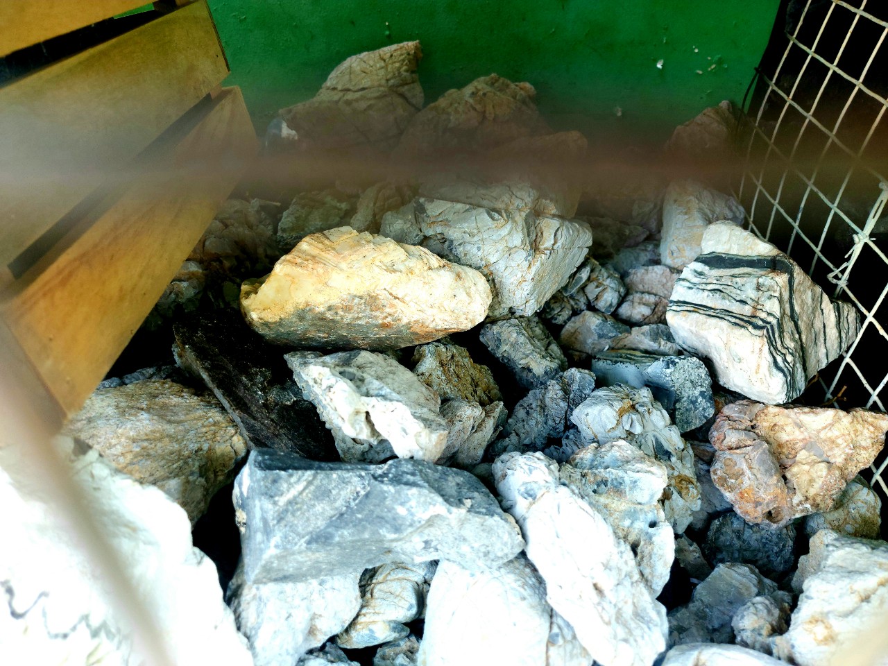 Đá da voi SIÊU VÂN trang trí hồ thuỷ sinh (1kg)