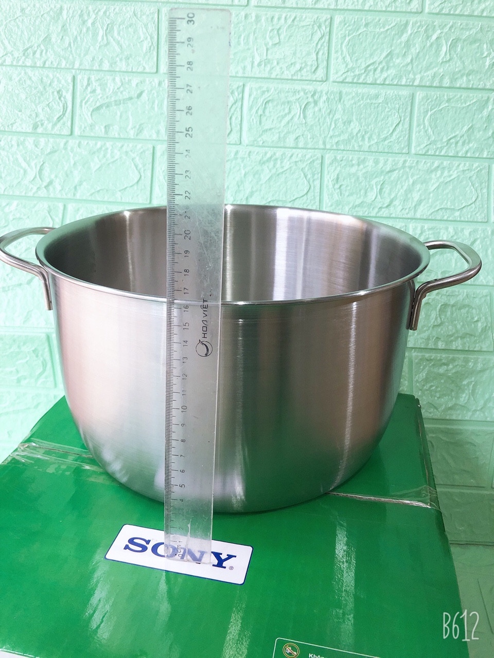 Stainless Steel Chicken Boiler Size 28cm (Gift From Sony)
