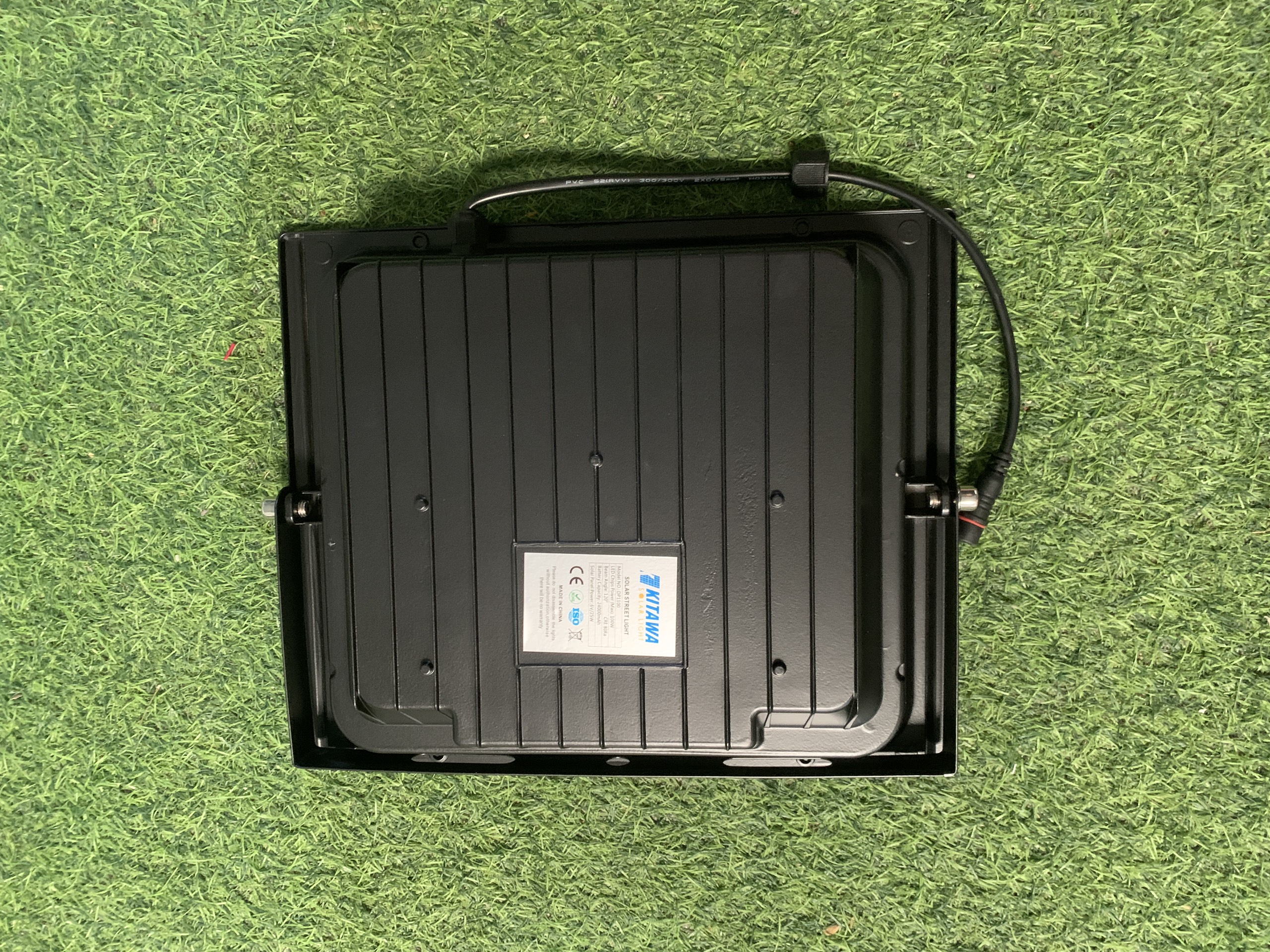 DP1100 Đèn Pha Năng Lượng Mặt Trời Kitawa 100w Ip67