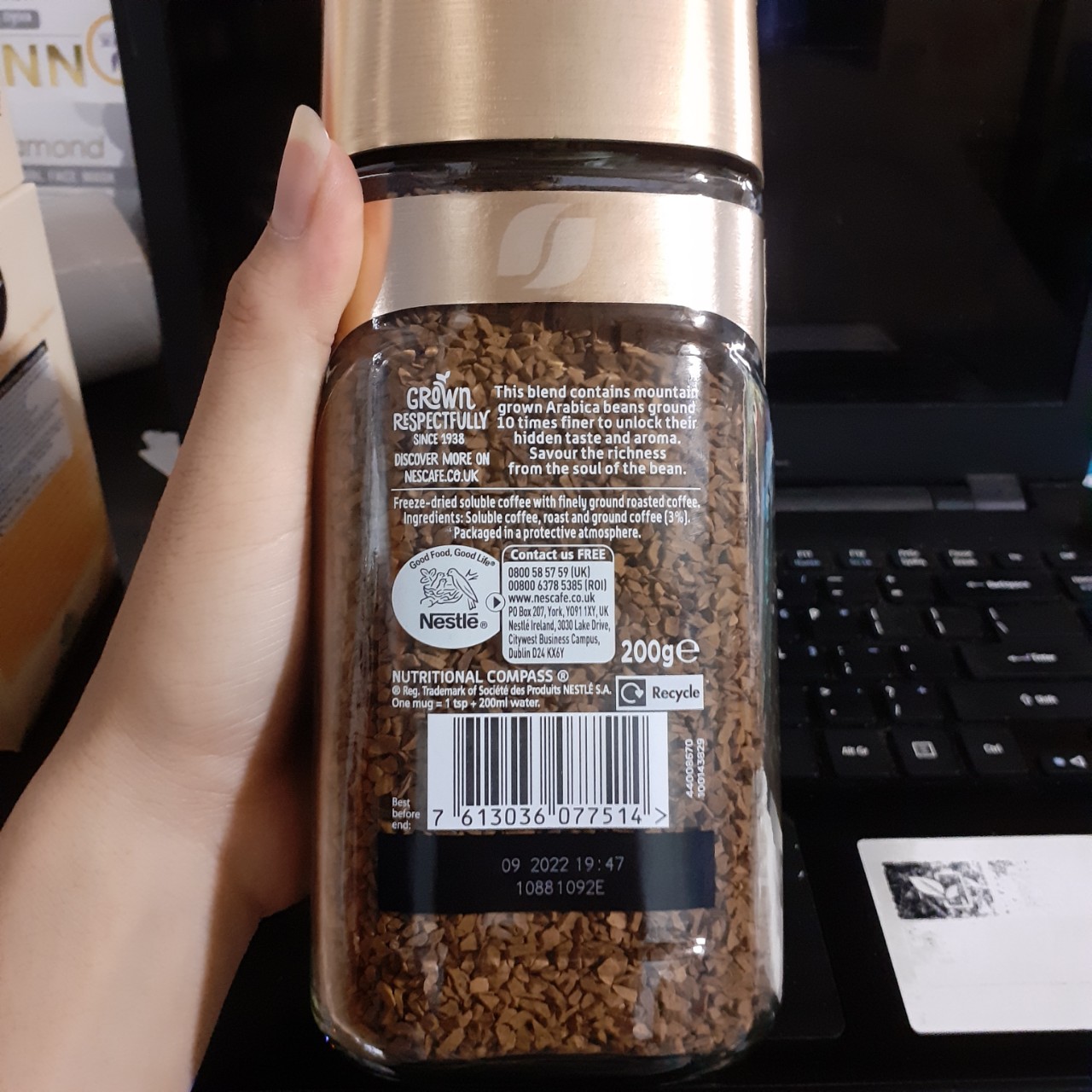 Nescafe Gold Blend nhập khẩu ANH Hũ 100g