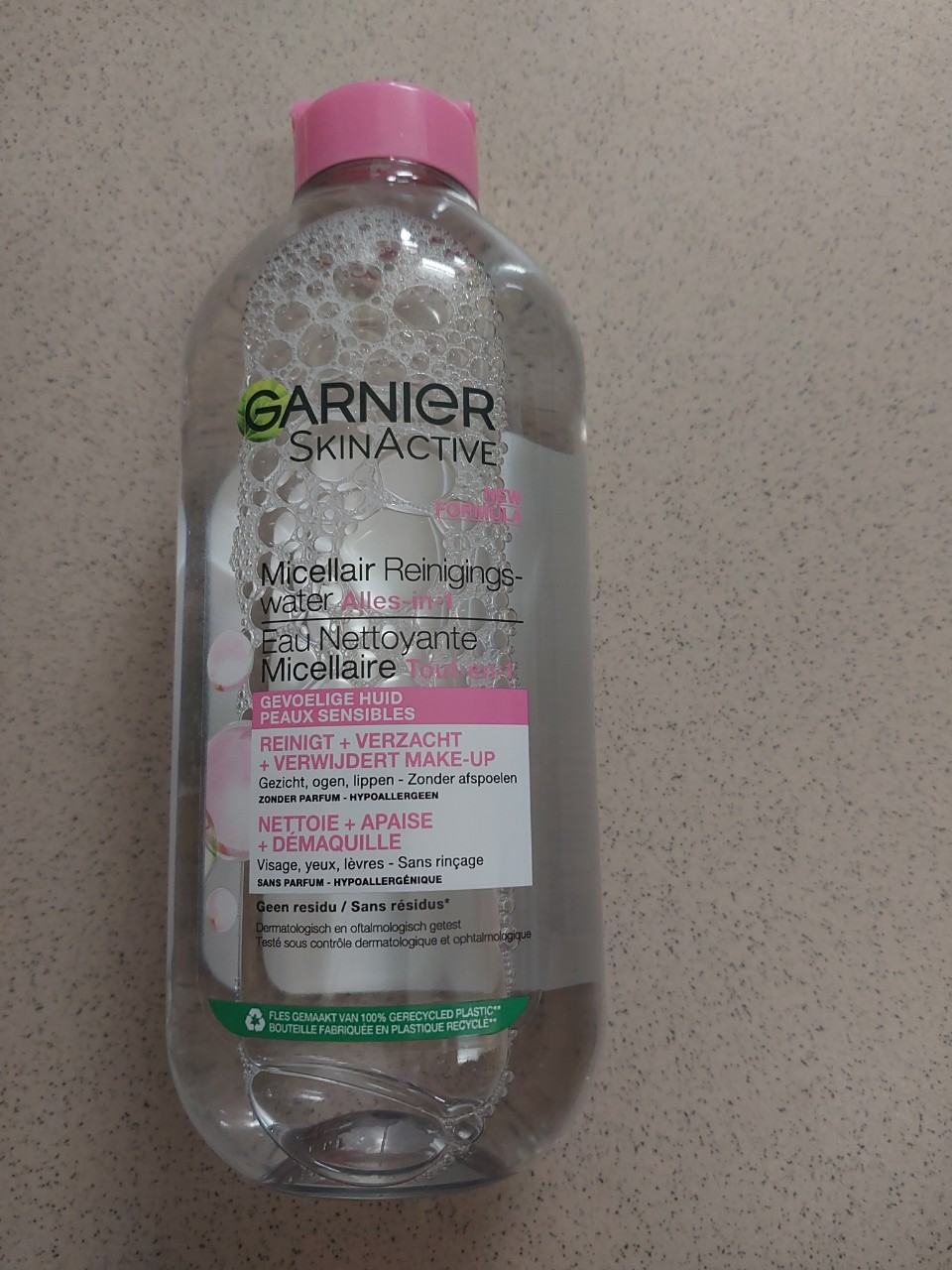 Nước tẩy trang Garnier Micellar 400ml của Nga