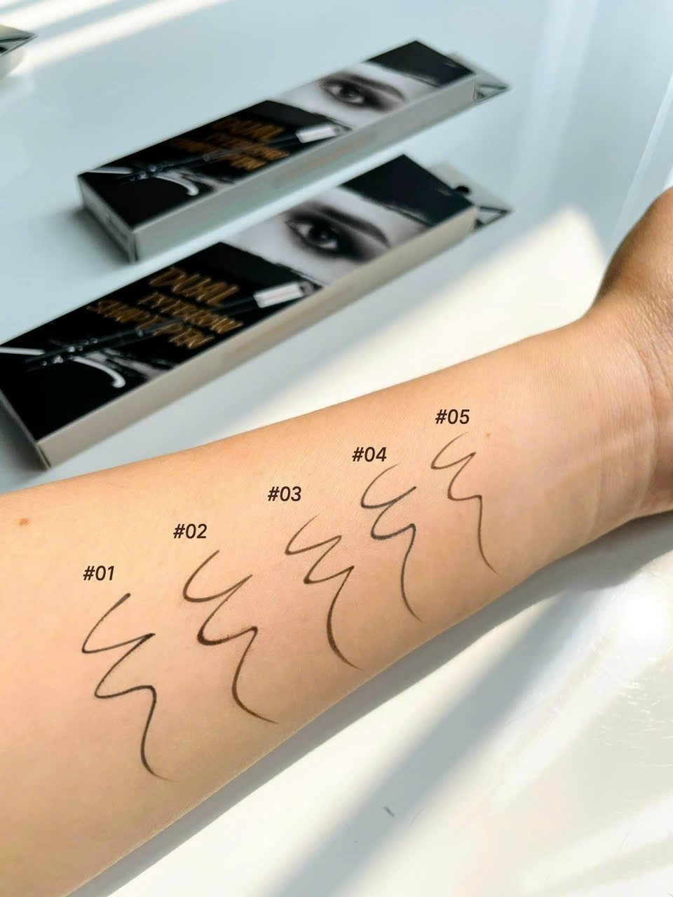 Chì Kẻ Mày Định Hình Đa Năng Vacosi Natural Studio Dual EyeBrow Shape Pen