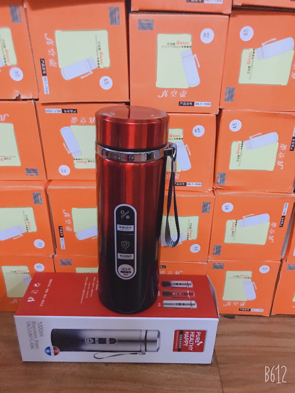 Bình nước giữ nhiệt dung tích 1000ml,thiết kế 3 màu, giữ lạnh lên đến 14h,bình giữ lạnh 2 lớp inox304