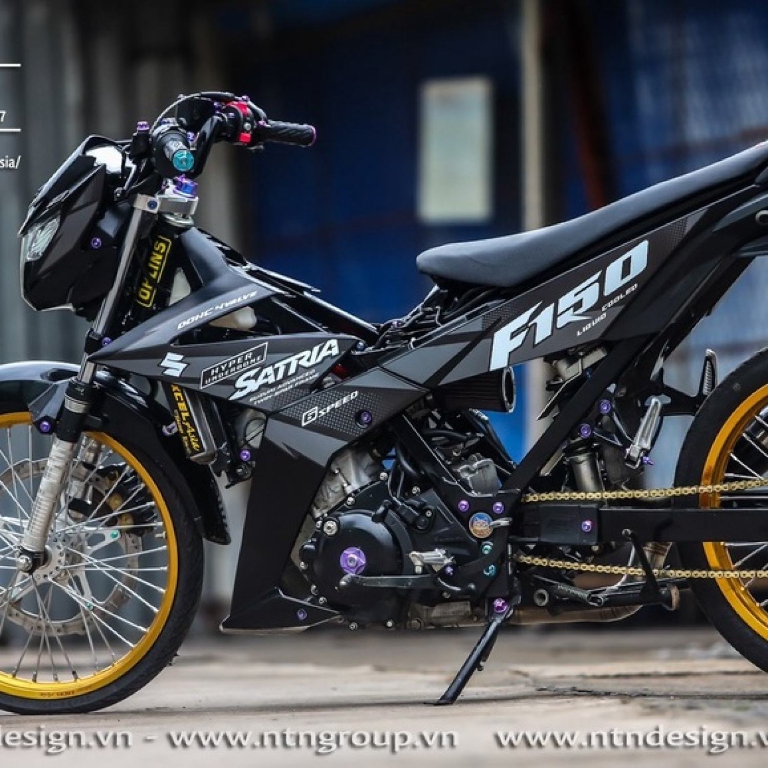 Tem rời satria f150 zin 2018 xám đen
