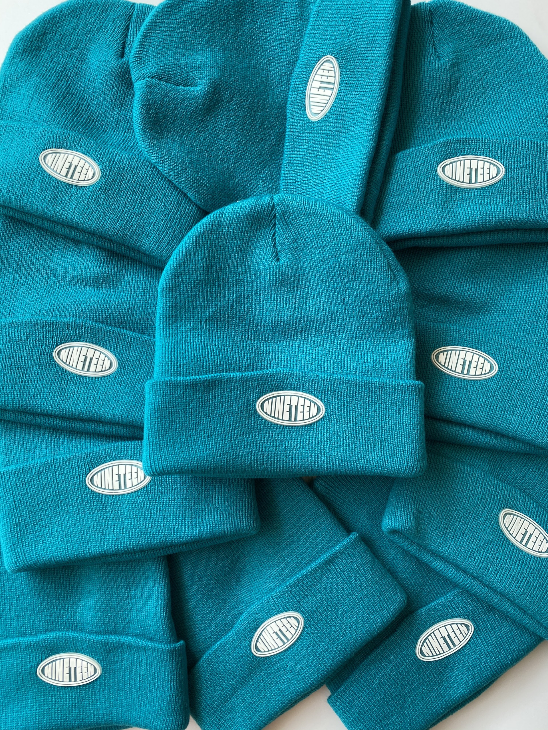 Mũ beanie nhiều màu