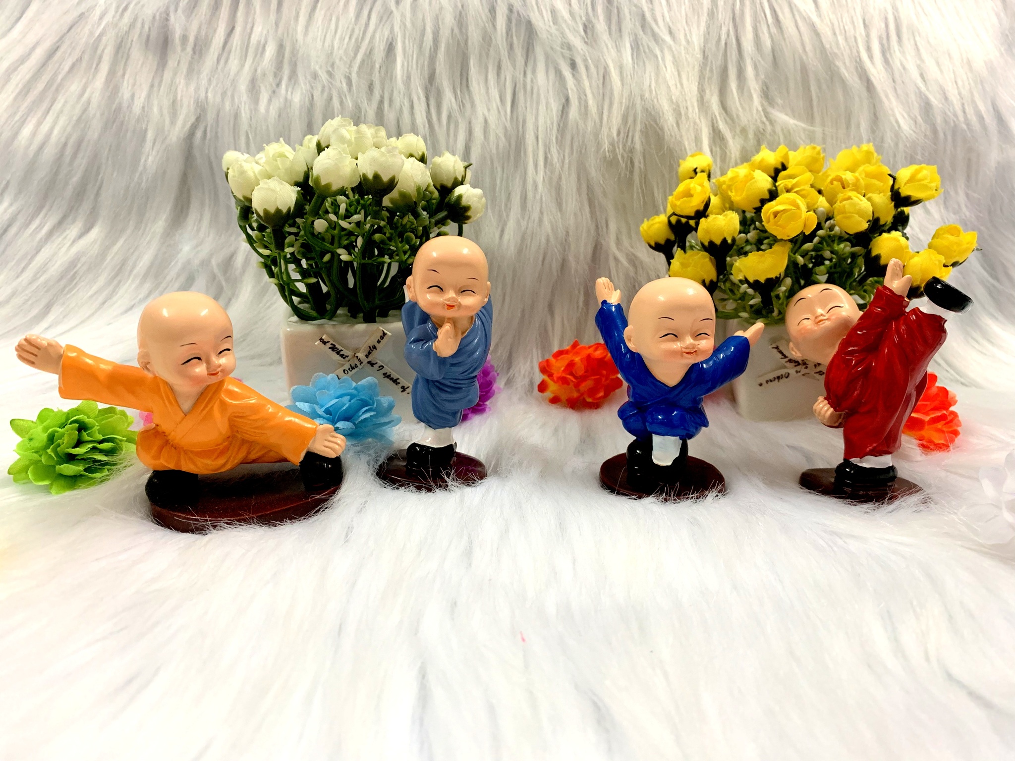 Bộ 4 tượng chú tiểu mua võ la hán quyền