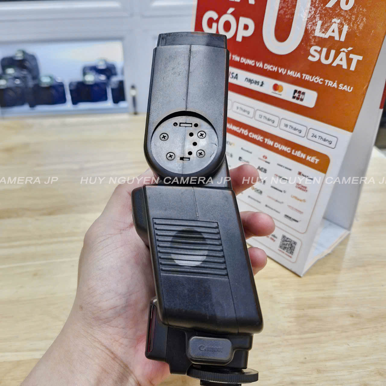ĐEN FLASH CANON 430EZ . HOẠT ĐỘNG TỐT MỌI CHỨC NĂNG , ÁNH SÁNG TRONG TRẺO.