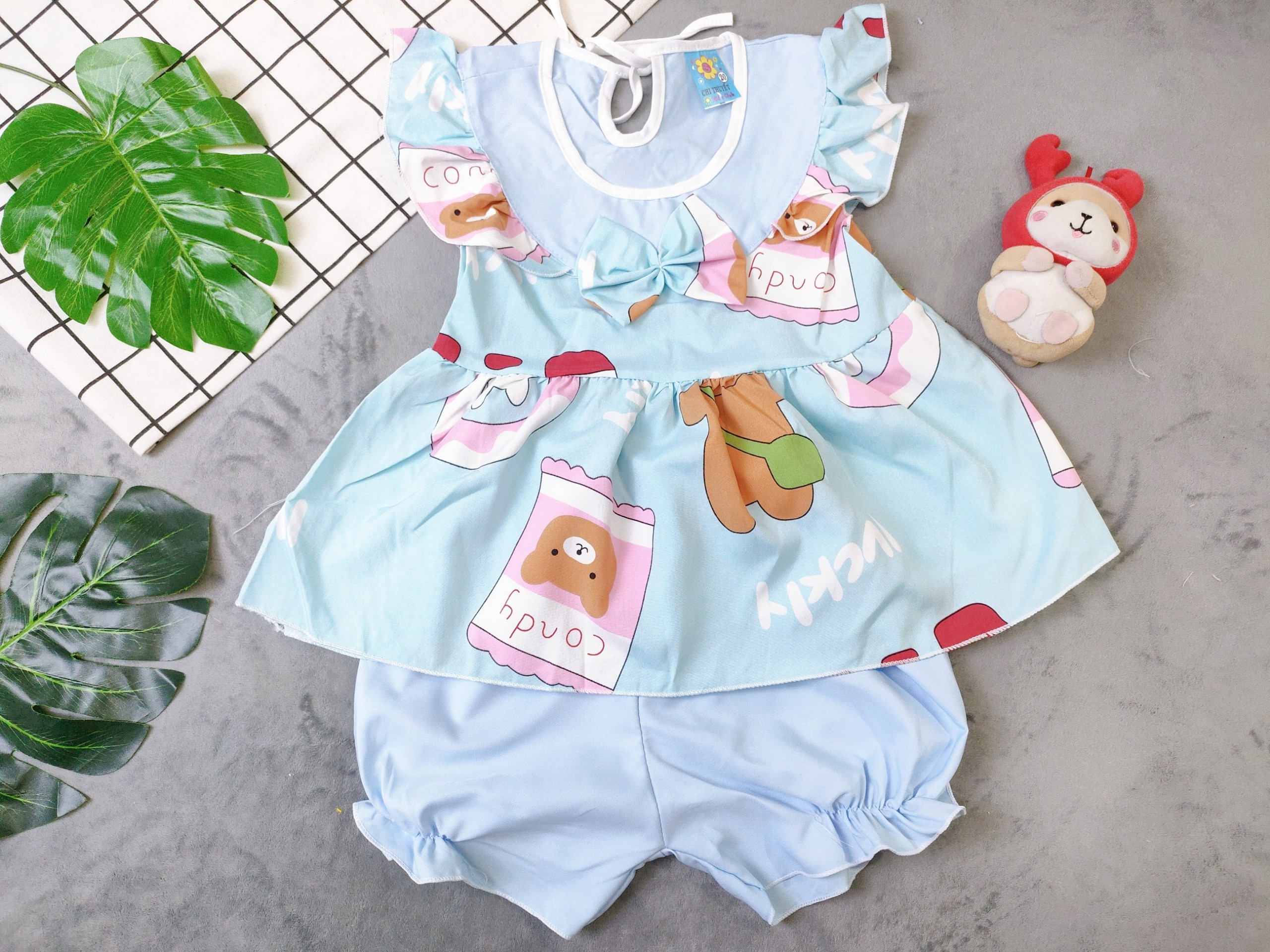 Bộ Lụa Cánh Tiên Phối Nơ Bé (giao màu ngẫu nhiên) (12-18kg)