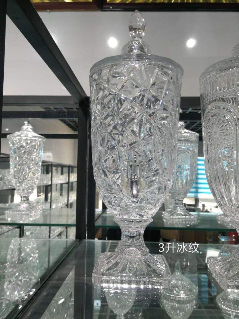 BÌNH VÒI THỦY TINH CAO CẤP CÓ VÒI 3 LÍT