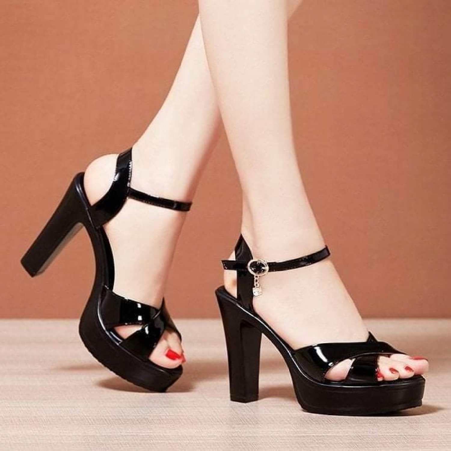 Sandal quai xéo cao cấp  MS011