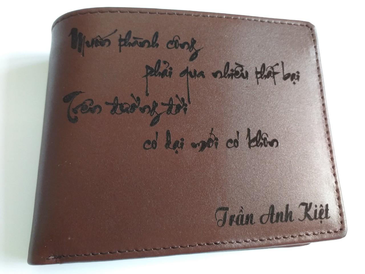 Ví da khắc tên BYLeather