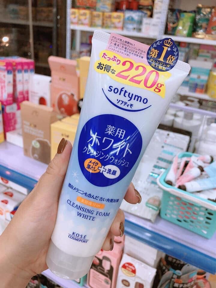 Sữa rửa mặt Kose Softymo White-Nhật bản