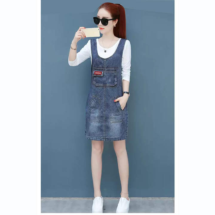 [HCM]Đầm Yếm Jean Nữ Thêu Logo Duyên Dáng