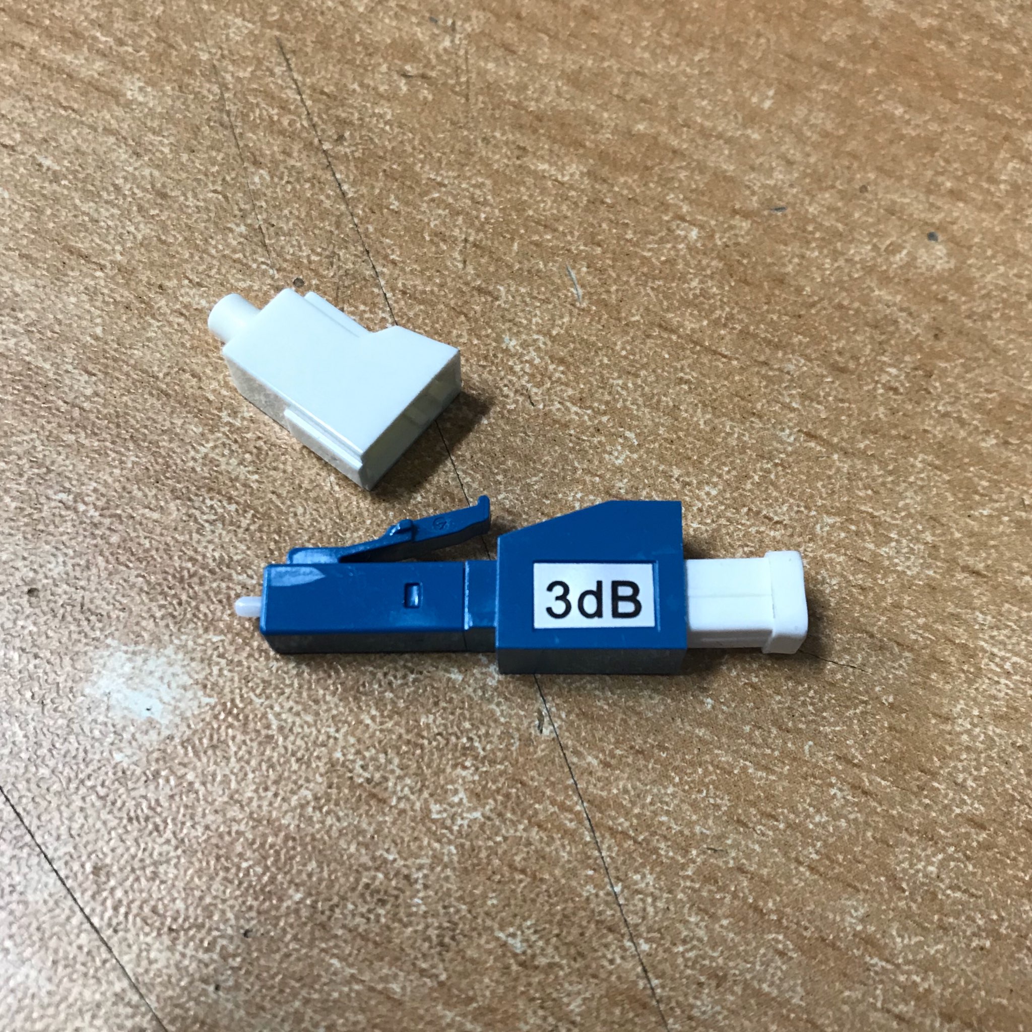 Bộ 1 đầu nối Suy hao quang LC/UPC 1dB-15dB