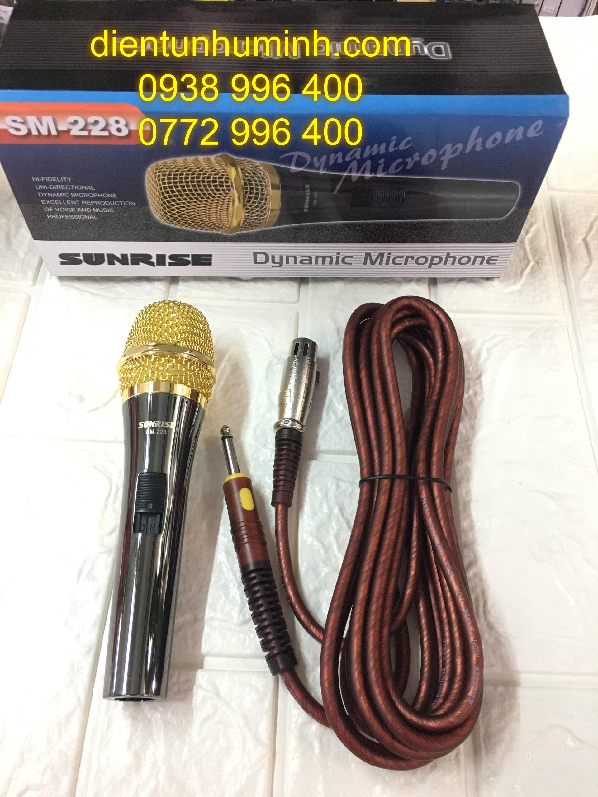 Micro có dây  SUNRISE SM-228
