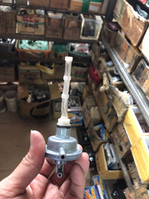 Khoá xăng xe Vespa Piaggio Zin