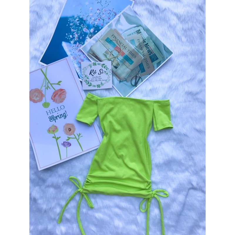 váy body trễ vai thắt nơ cho bé