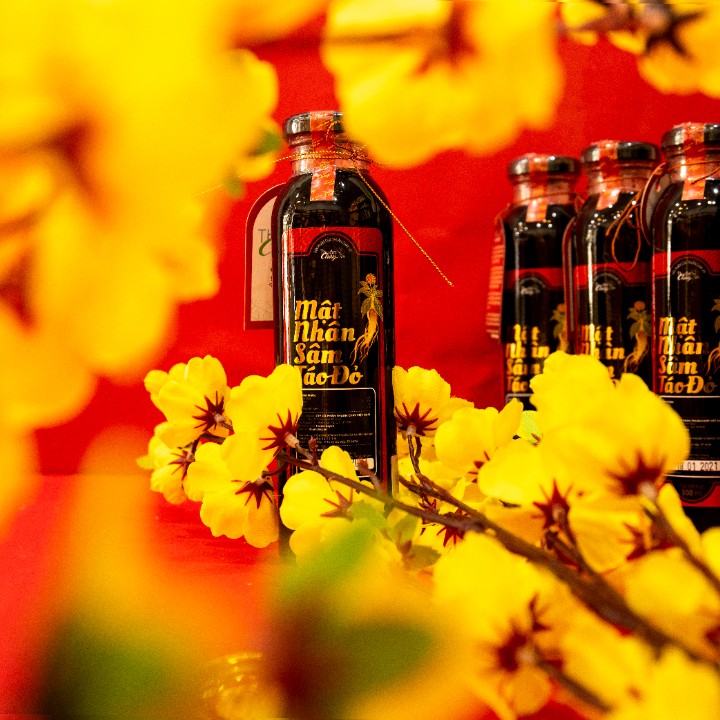Mật nhân sâm táo đỏ 300ml