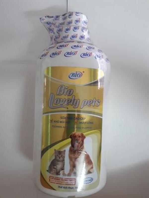 SỮA TẮM CAO CẤP KHỬ MÙI HÔI, MƯỢT LÔNG BIO LOVELY PET 500ML