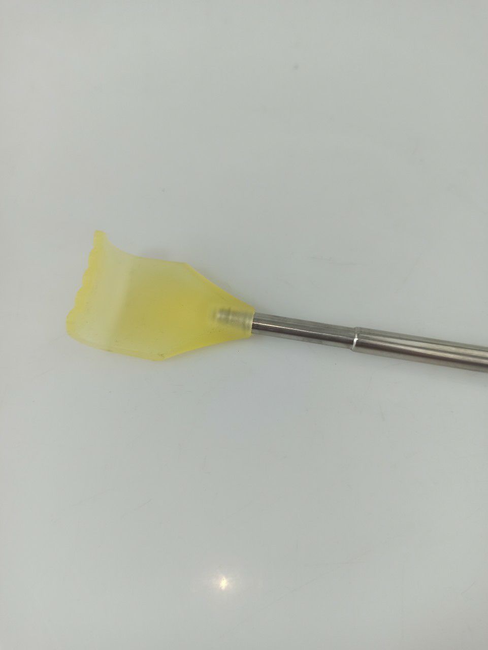 Cây gãi lưng inox đầu nhựa