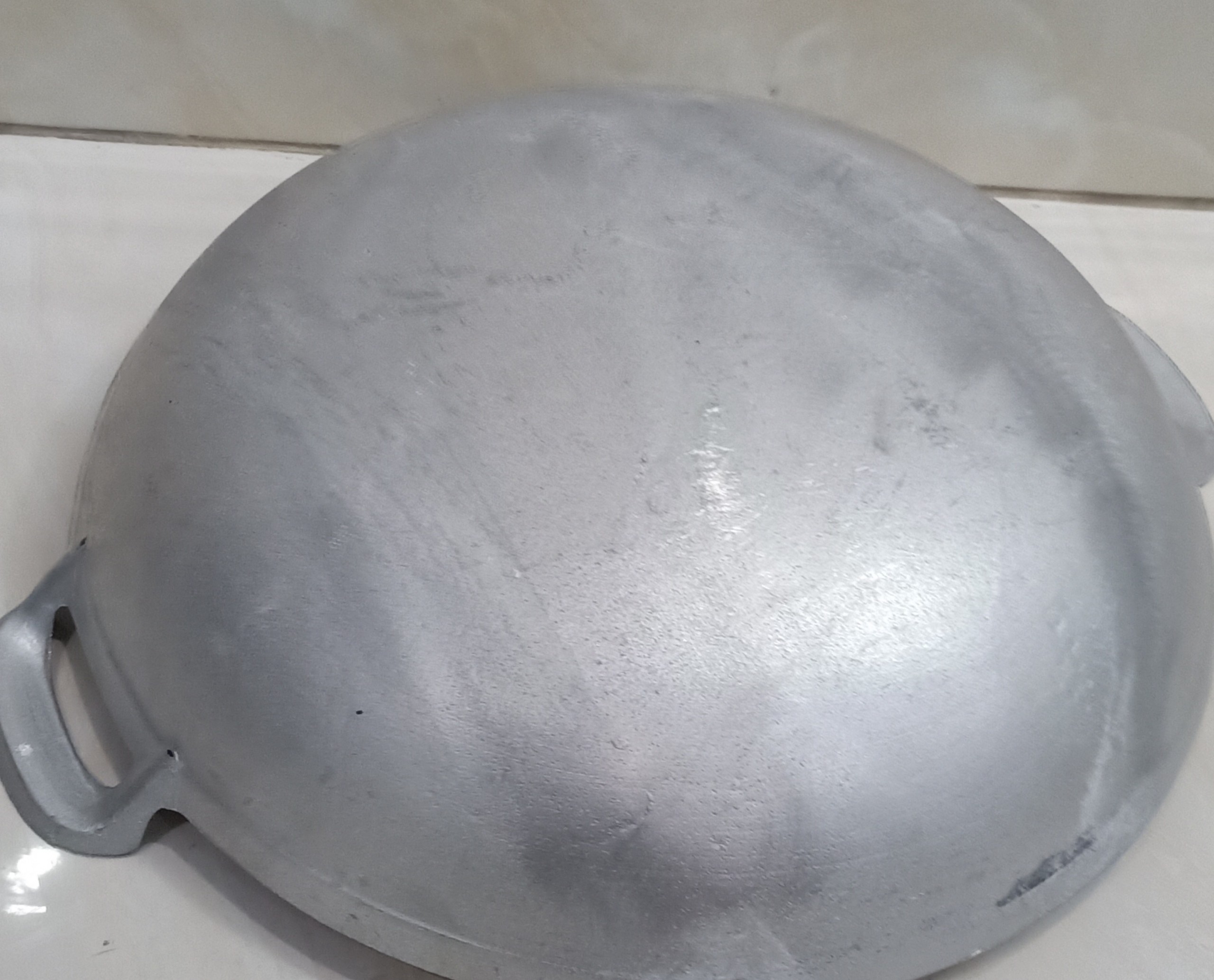 Chảo gang đúc đường kính 40.5 cm