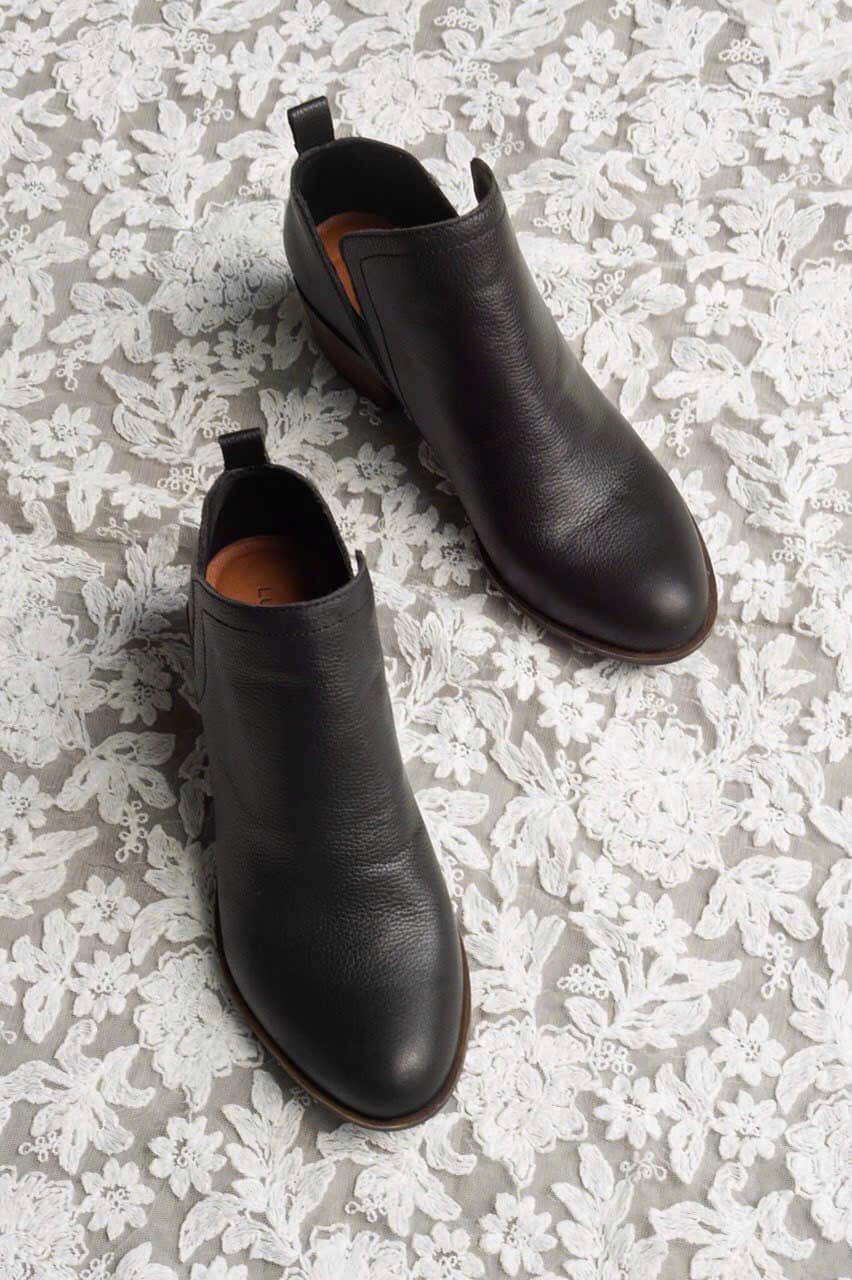 BOOT xuất xin da thật LB