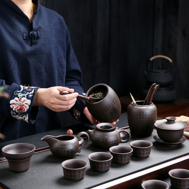 Bộ ấm chén tử sa 14 món chữ Phúc