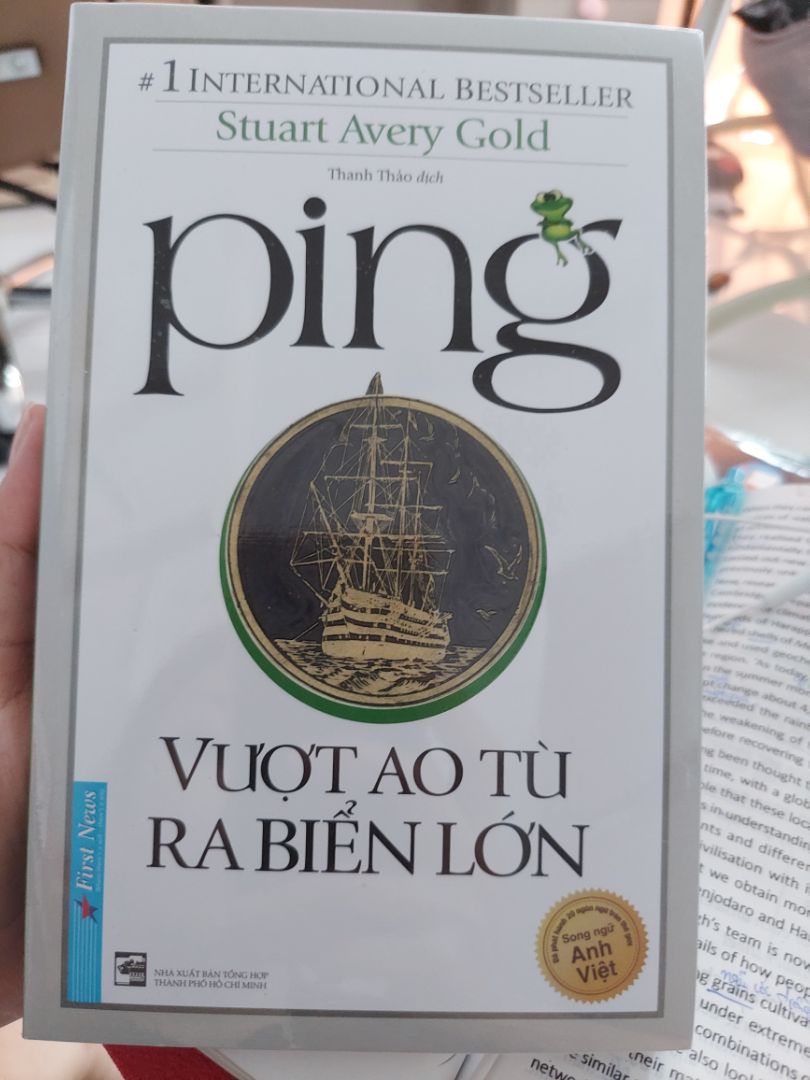 Sách Ping - Vượt Ao Tù Ra Biển Lớn (Tái Bản 2020, Song ngữ Anh Việt) - Freeship Max