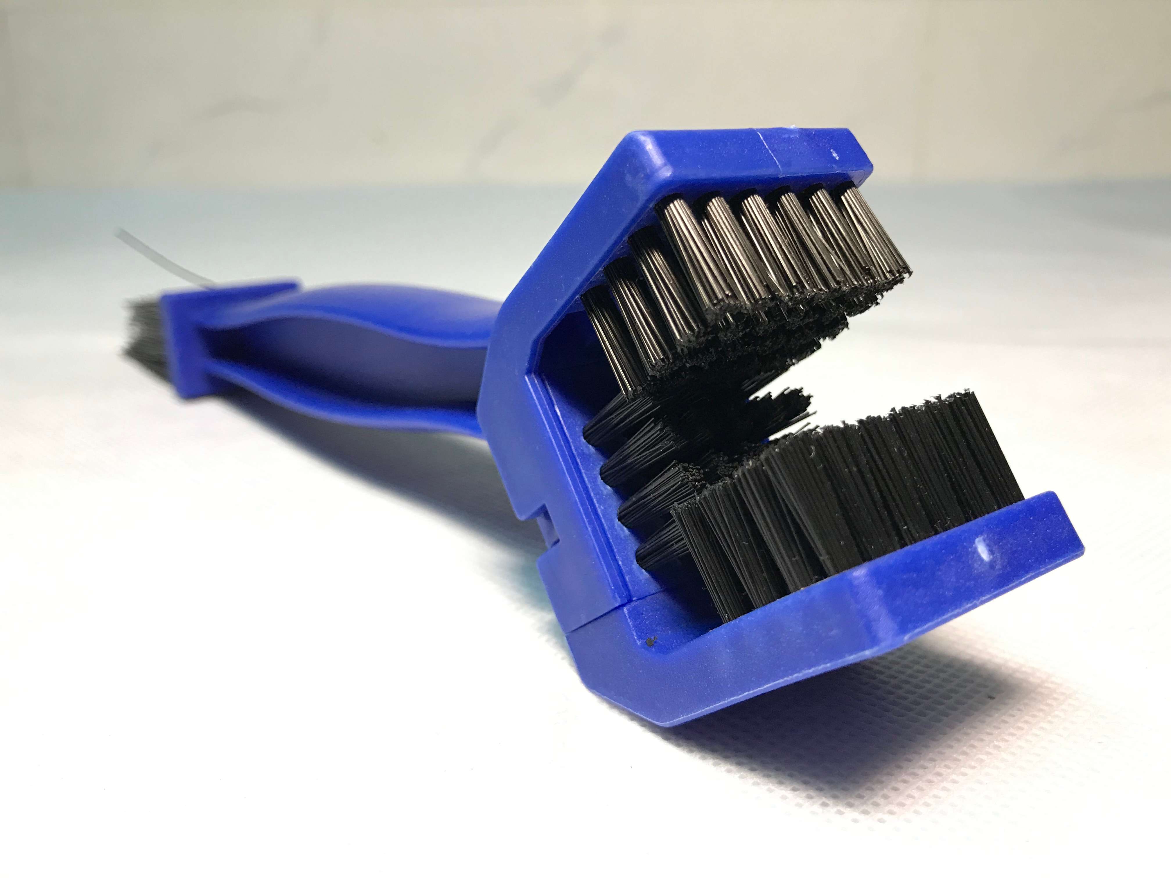 Bàn chải chà vệ sinh sên 3D