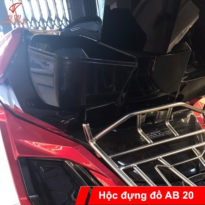 Hộc đựng đồ AB 2020