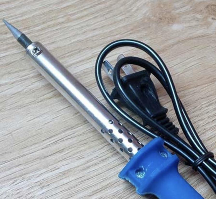 Tay Hàn Nhiệt WINSTER 60W ( Tặng 01 Cuộn Thiếc Sunchi và 01 Hộp Nhựa Thông )