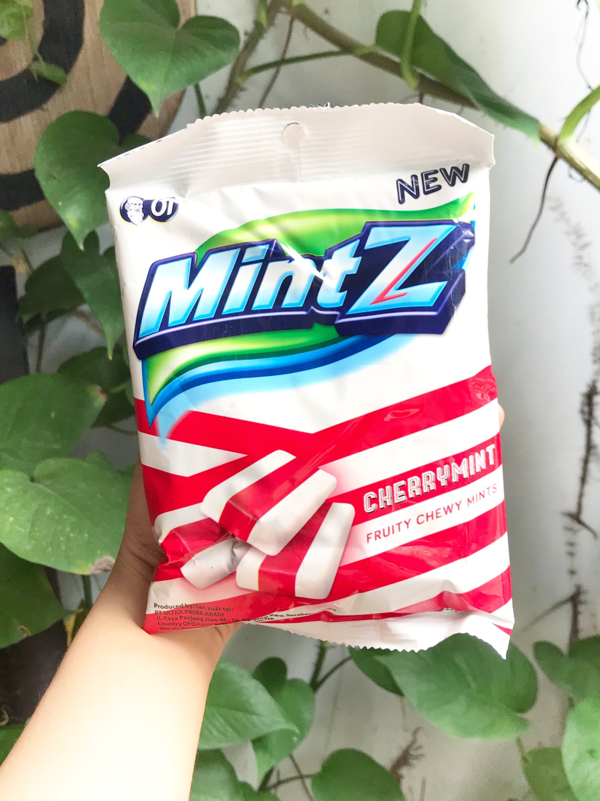 Kẹo Mềm MintZ Cherrymint Vị Cherry Bạc Hà (Gói 115g - Đỏ)