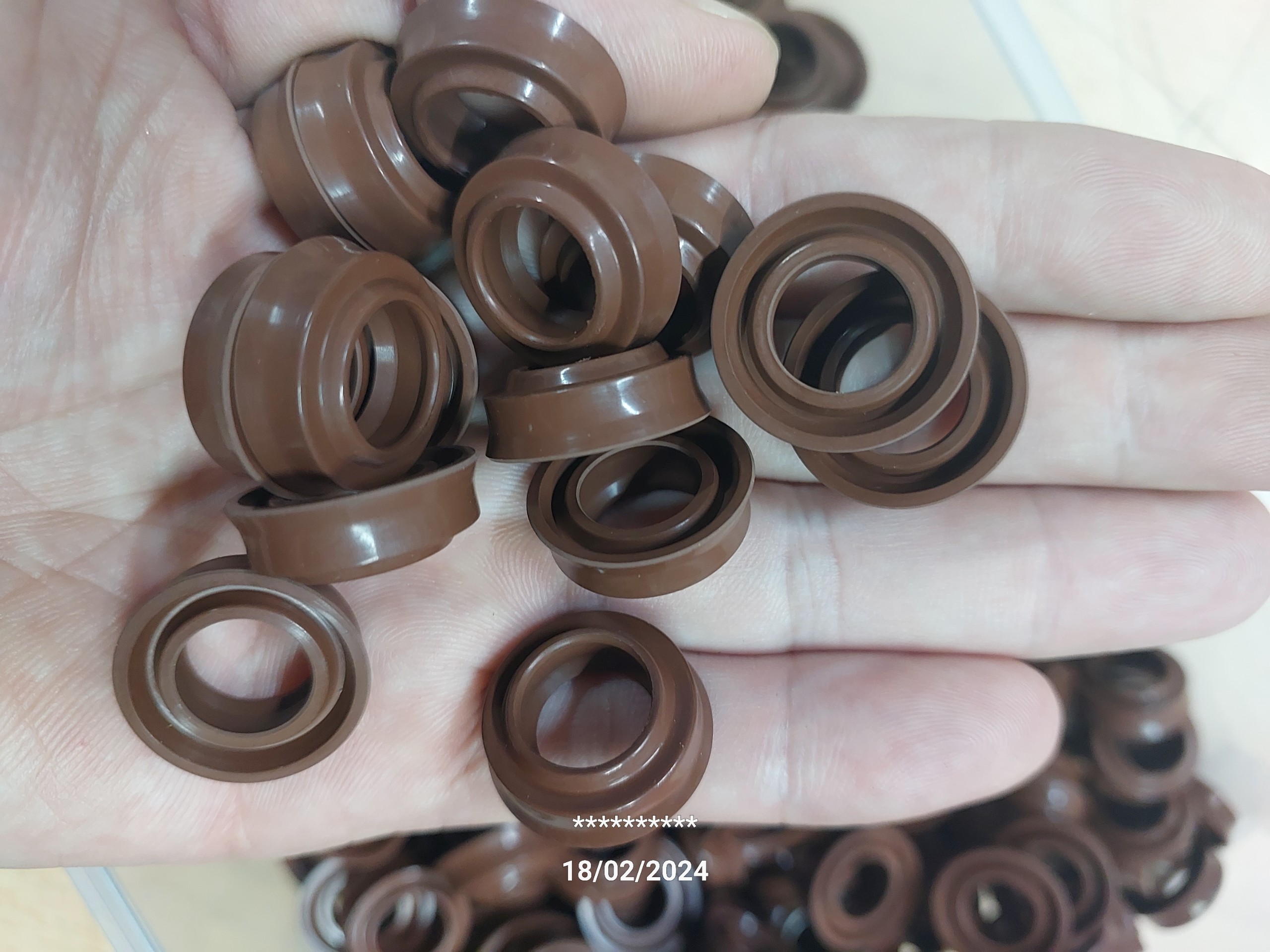 LBH13*20*5/6.5 (KFM) Phớt tay chang  ( Đóng túi 8 chiếc )
