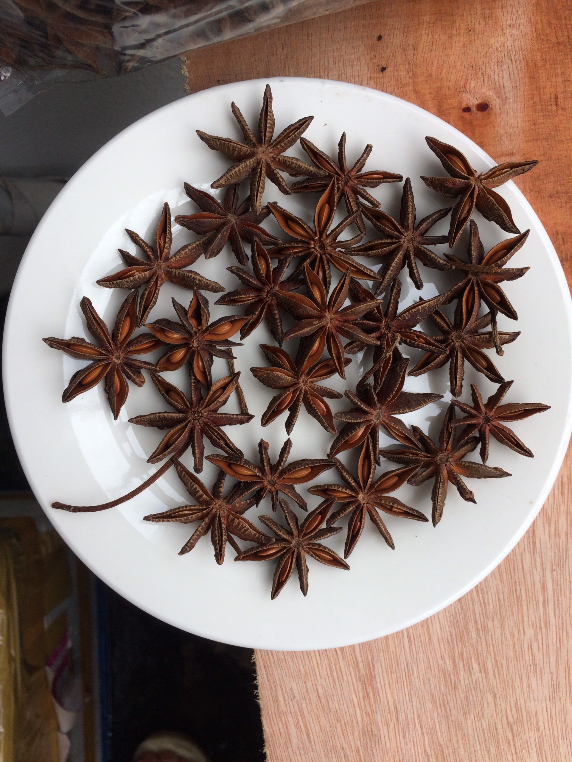 Hoa hồi 100g