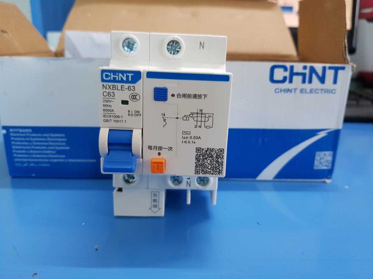 Attomat chống dòng dò (Cầu dao chống giật)  Chint NXBLE-63 1P+N 63A
