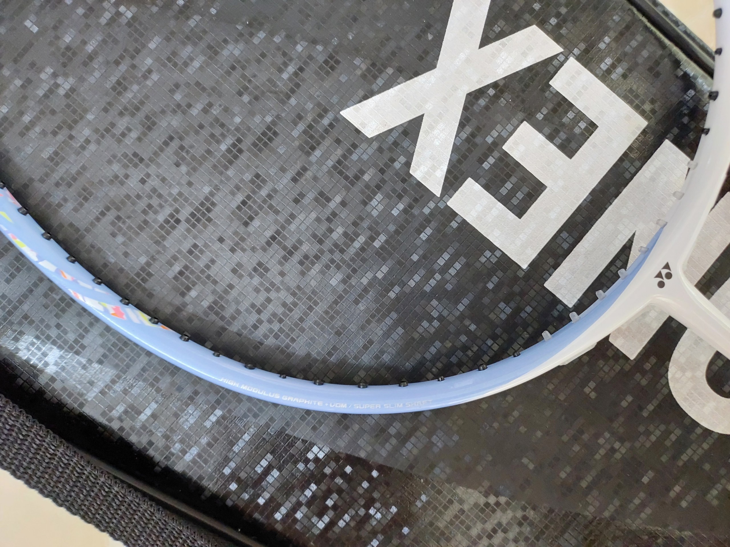 Vợt cầu lông Yonex Astrox 70 (chính hãng)